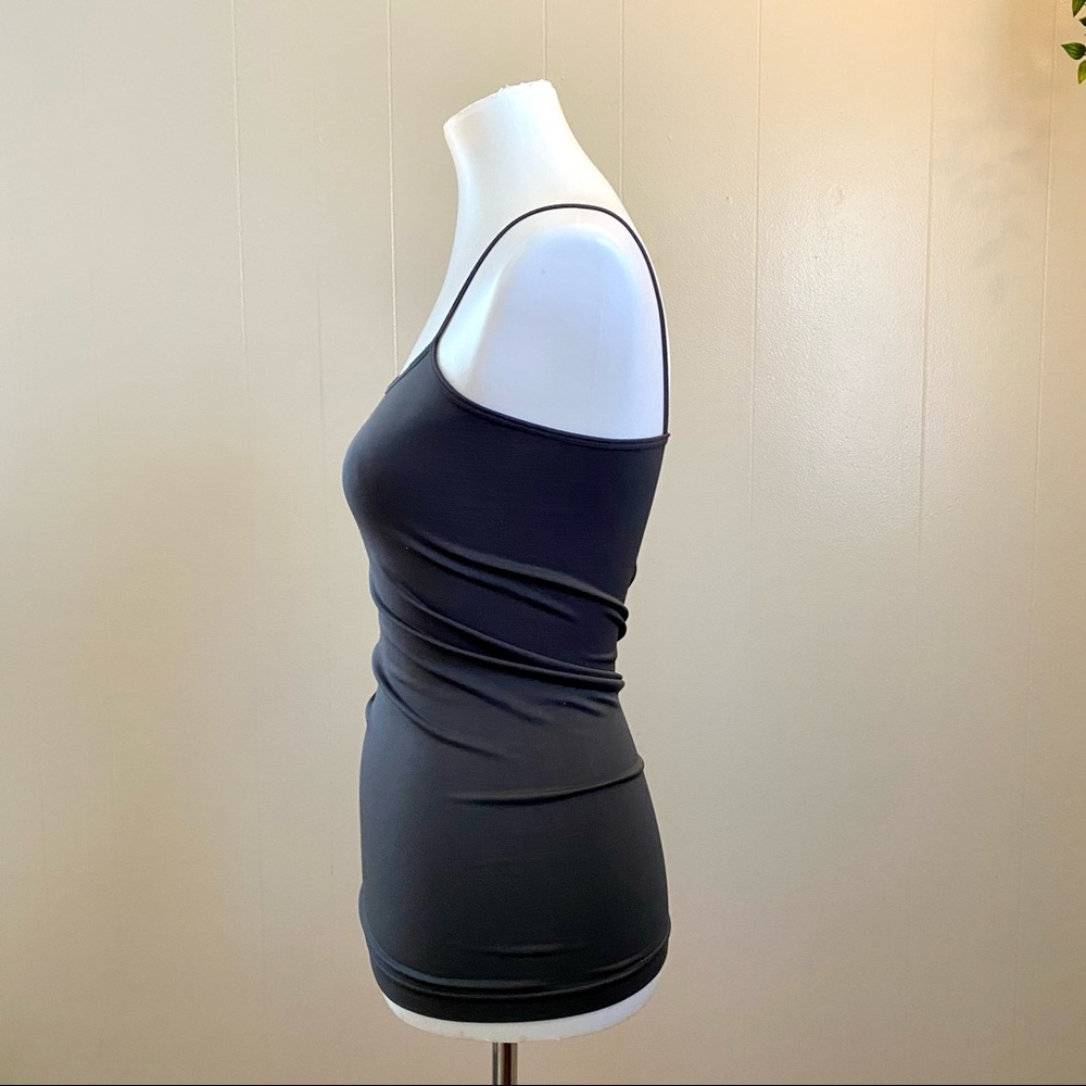Workout Tank - Picture 3 of 5